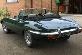 Jaguar E-Type photo