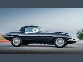 Jaguar E-Type photo