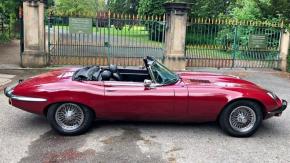 Jaguar E-Type photo