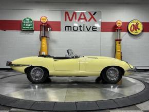 Jaguar E-Type photo