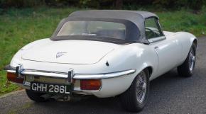 Jaguar E-Type photo