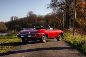 Jaguar E-Type photo