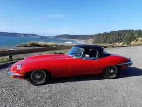 Jaguar E-Type photo