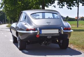 Jaguar E-Type photo