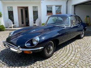 Jaguar E-Type photo