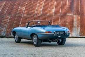 Jaguar E-Type photo