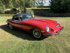 Jaguar E-Type photo