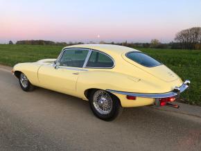 Jaguar E-Type photo