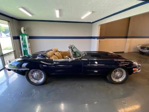 Jaguar E-Type photo