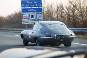 Jaguar E-Type photo