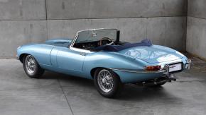 Jaguar E-Type photo