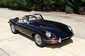 Jaguar E-Type photo