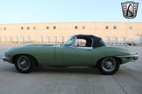 Jaguar E-Type photo