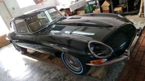 Jaguar E-Type photo