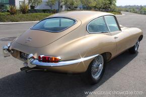 Jaguar E-Type photo