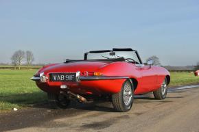 Jaguar E-Type photo