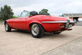 Jaguar E-Type photo