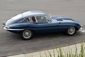 Jaguar E-Type photo