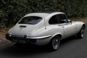 Jaguar E-Type photo