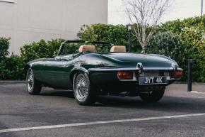 Jaguar E-Type photo