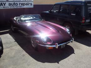 Jaguar E-Type photo