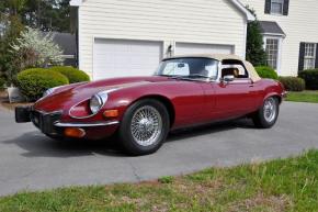 Jaguar E-Type photo