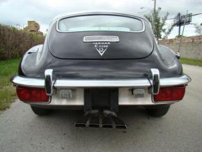 Jaguar E-Type photo