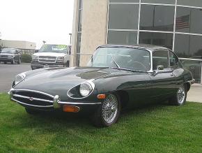 Jaguar E-Type photo