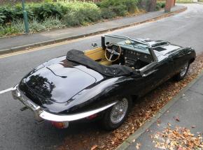 Jaguar E-Type photo