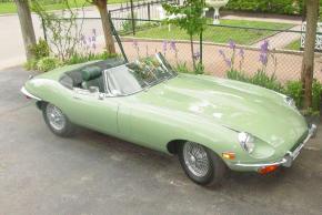 Jaguar E-Type photo