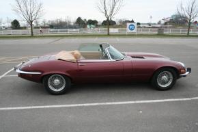 Jaguar E-Type photo