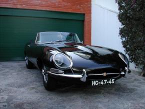 Jaguar E-Type photo