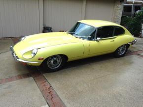 Jaguar E-Type photo