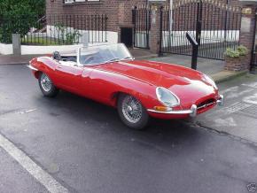 Jaguar E-Type photo