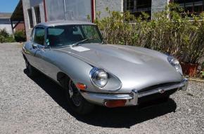 Jaguar E-Type photo