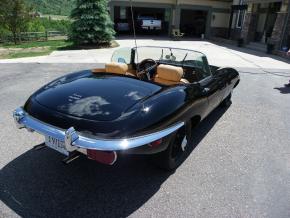 Jaguar E-Type photo